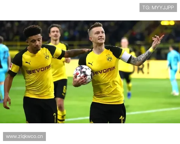 多特中场跑动积极却难控场，问题出在组织衔接与节奏掌控