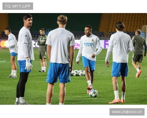 皇马中锋短缺问题加剧，对赛季关键阶段产生影响