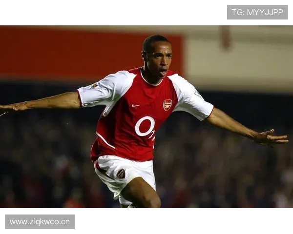 伊萨克 vs 亨利:新世代中锋与传奇枪王的进攻效率与战术角色对比 伊萨克 vs 亨利:新世代中锋与传奇枪王的进攻效率与战术角色对比